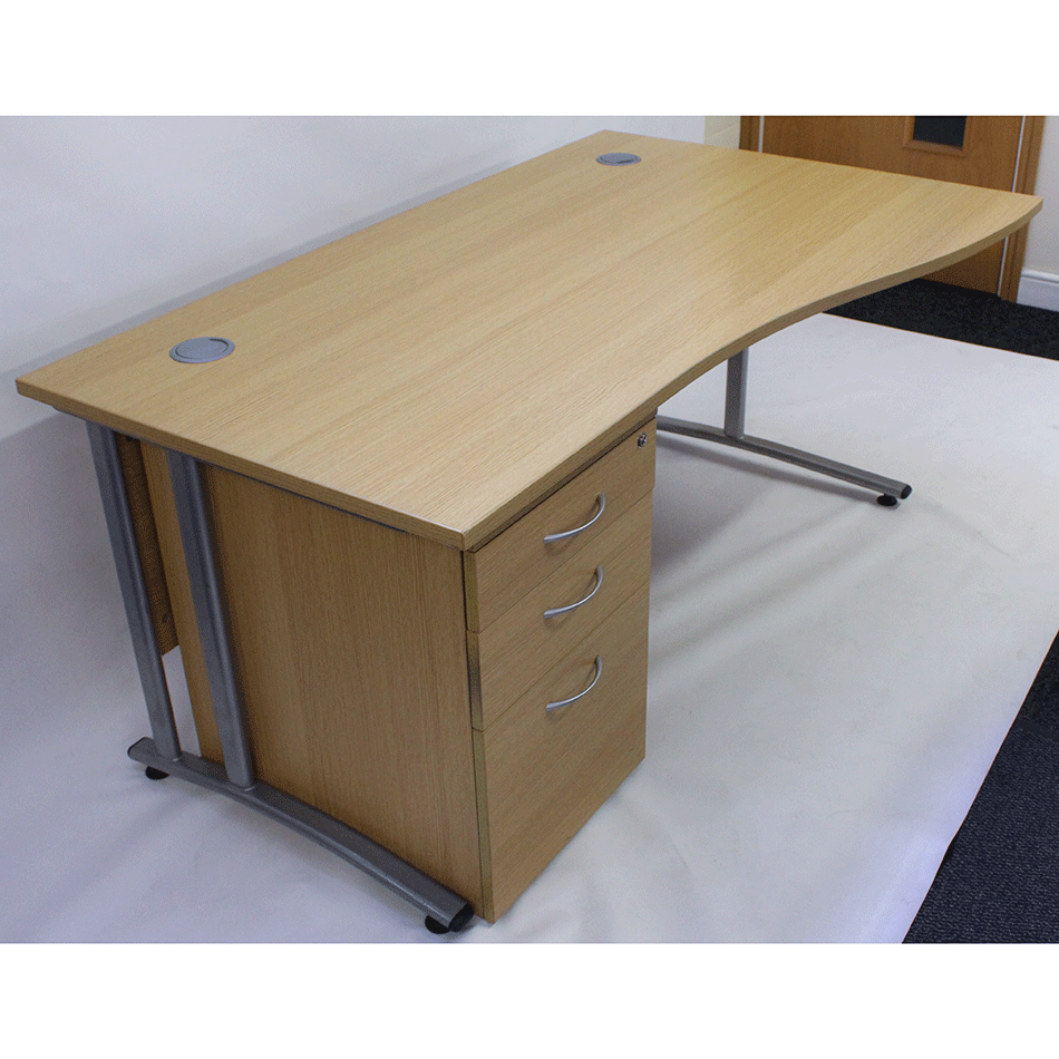 Used 1600 Wave Desk & Pedestal Oak