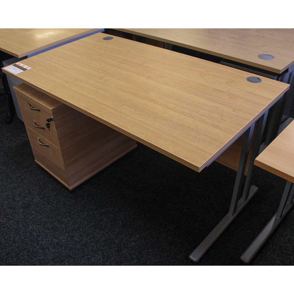 Used 1400 Straight Desk & Pedestal Oak