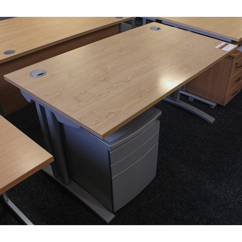 Used 1400 Straight Desk & Pedestal Pippy Oak
