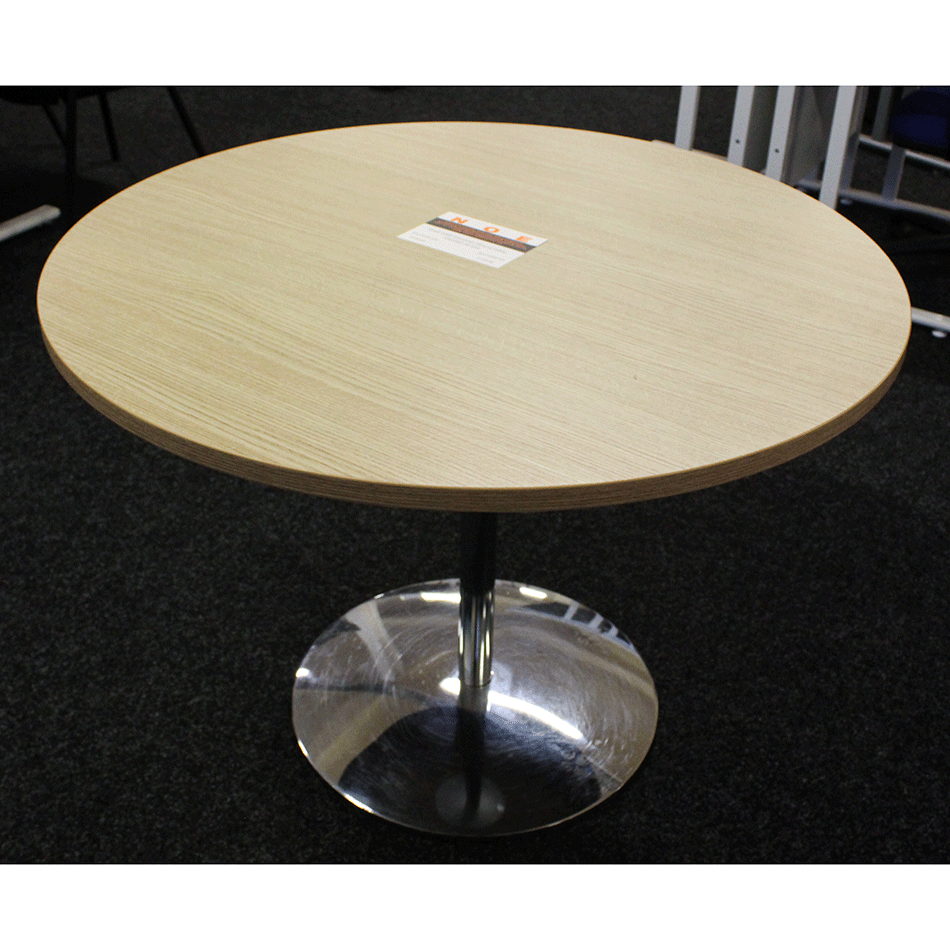 Used 1000 Diameter Oak Round Table