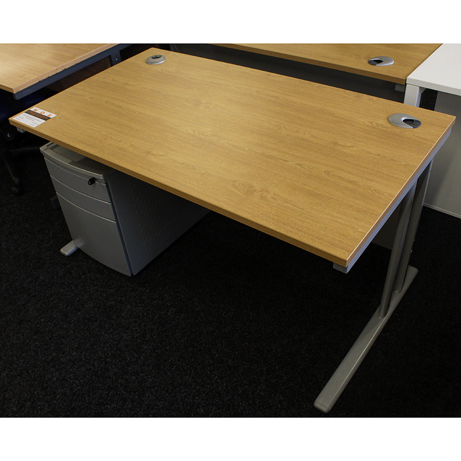 Used Oak 1400 Straight Desk & Pedestal